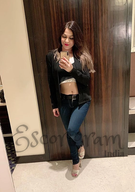 Call Girl chandigarh - Arohi Ahluwalia