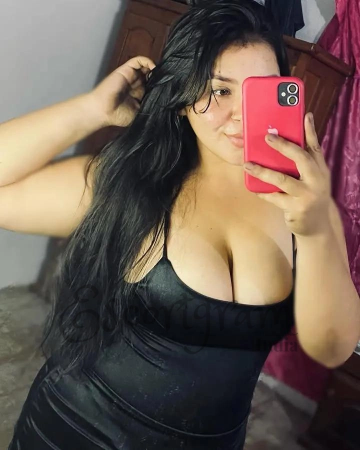 Call Girl CHANDIGARH - Tanisha Singh