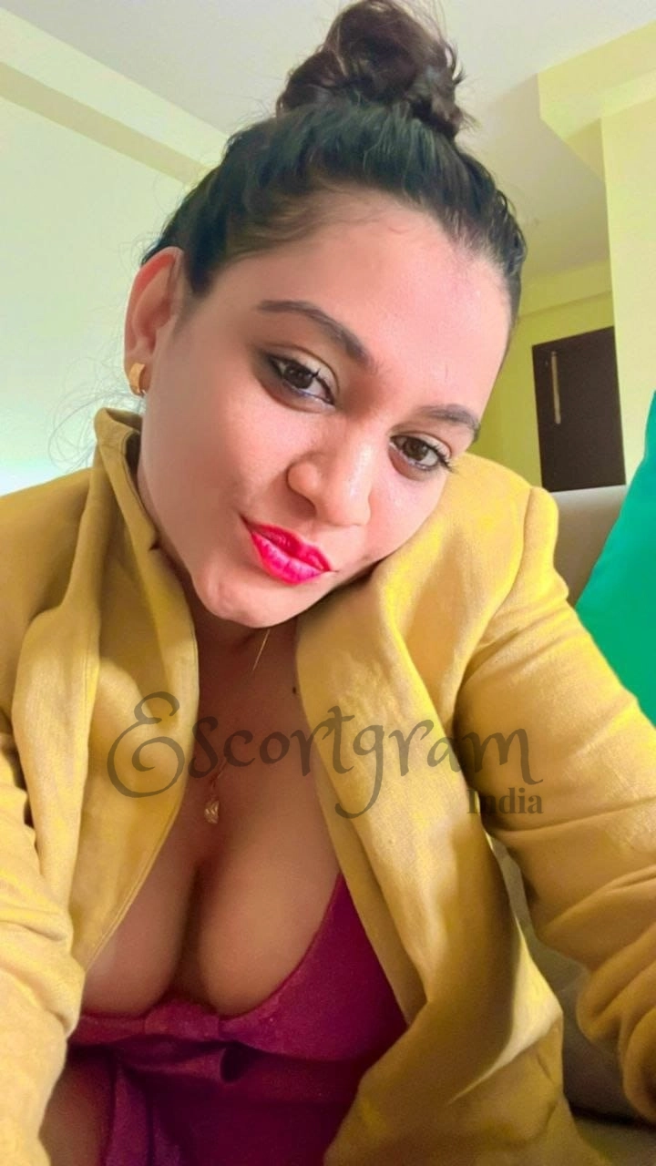 Call Girl CHANDIGARH - Paramjeet Duggal