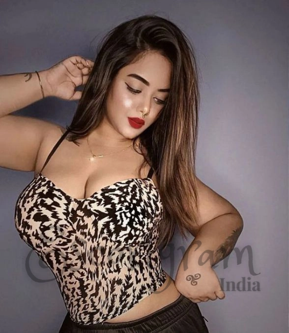 Call Girl CHANDIGARH - Roshni Singhal