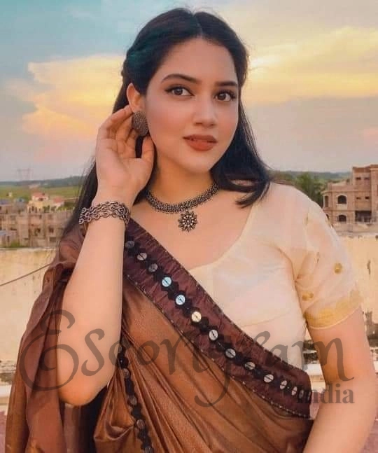Call Girl Chandigarh Samaira Gill