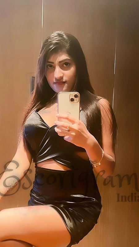 Call Girl CHANDIGARH - Shikha Chopra