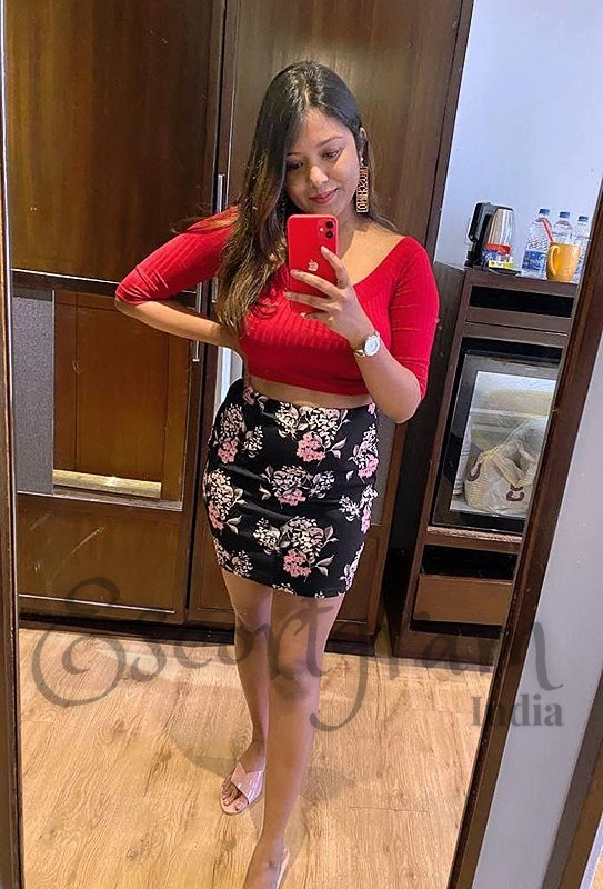 Call Girl CHANDIGARH - Shivanshi Sabharwal