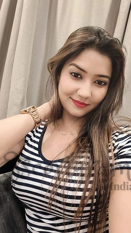 Call Girl CHANDIGARH - Suhani Lamba