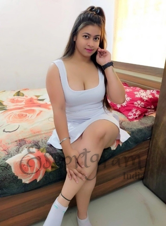 Call Girl CHANDIGARH - Suhani Rathi