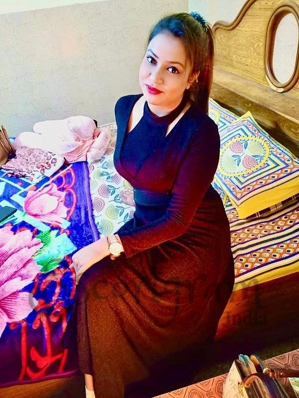 Call Girl chandigarh - Sunaina Gill