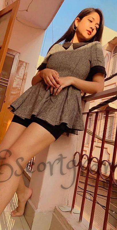 Call Girl CHANDIGARH - Tanishka Chopra