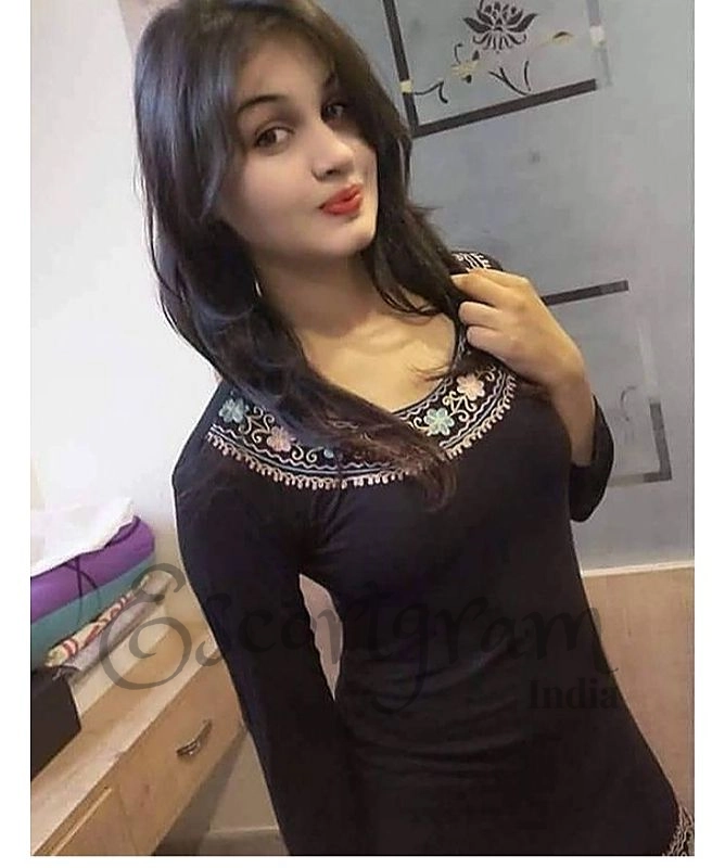 Call Girl CHANDIGARH - Zoya Faruqui