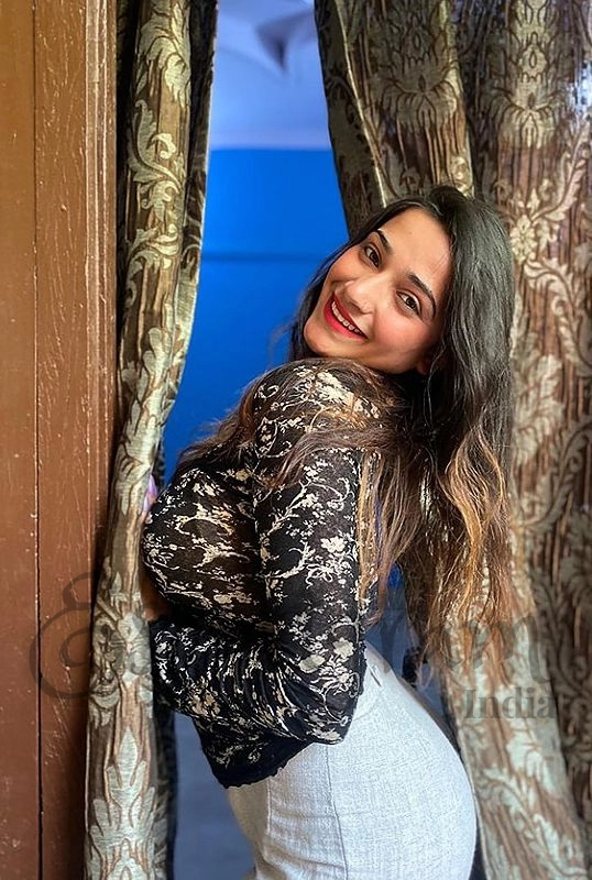 Call Girl Chandigarh Minakshi