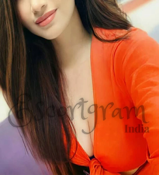 Call Girl Chandigarh Minakshi
