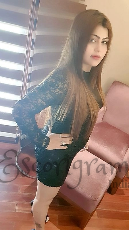 Call Girl Chandigarh Minakshi